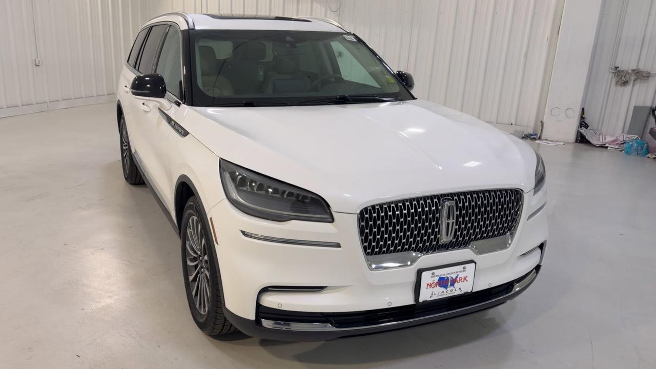 2023 Lincoln Aviator Standard