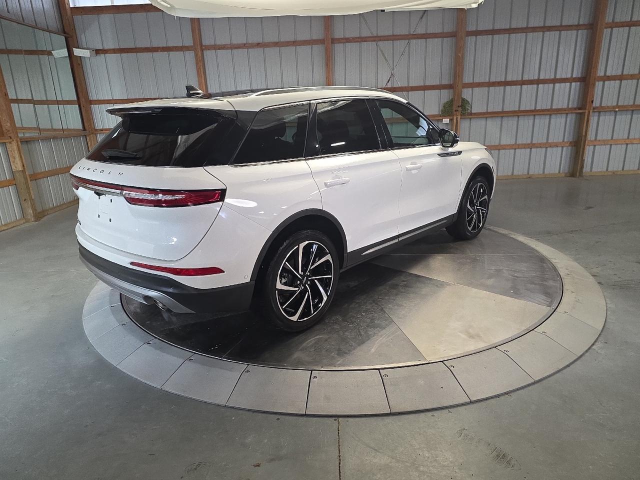 2023 Lincoln Corsair Sand Lake NY
