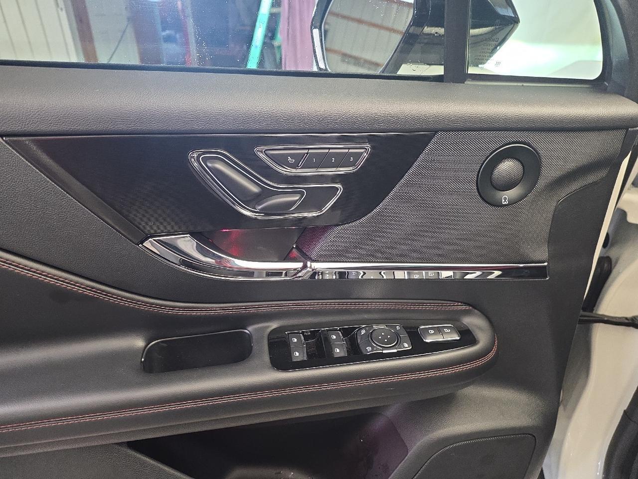 2023 Lincoln Corsair Sand Lake NY