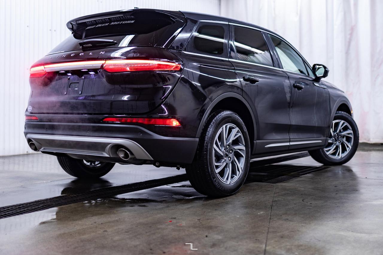 2023 Lincoln Corsair AWD Premiere Leather Roof Nav BCam Red Deer AB