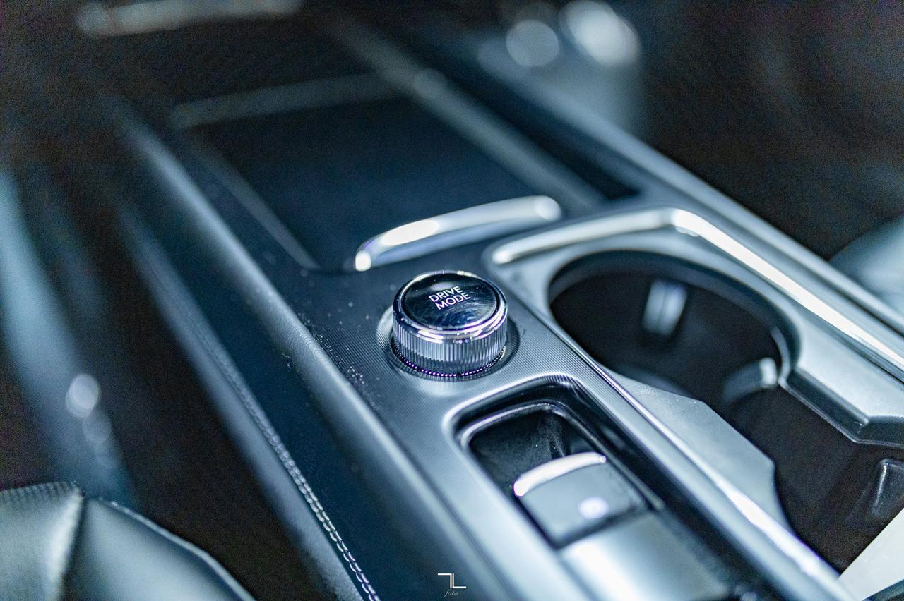 2023 Lincoln Corsair AWD Premiere Leather Roof Nav BCam Red Deer AB