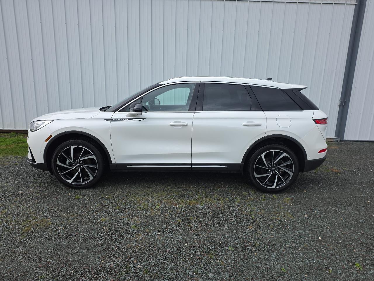 2023 Lincoln Corsair Reserve Sand Lake NY