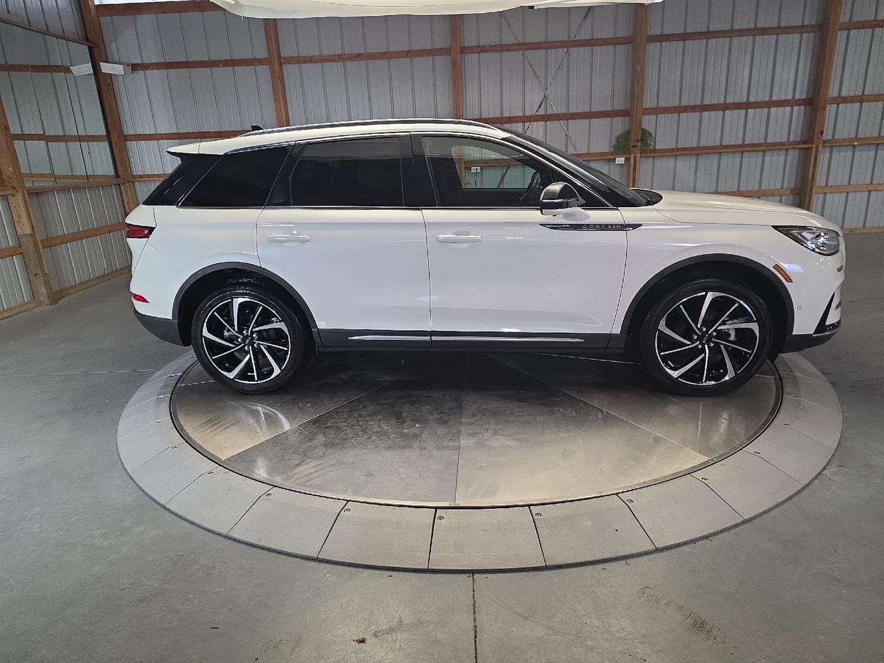 2023 Lincoln Corsair Reserve Sand Lake NY