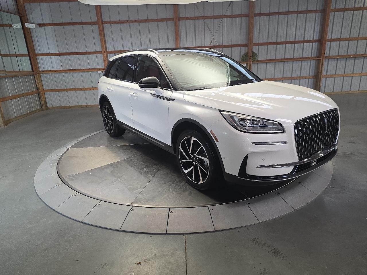 2023 Lincoln Corsair Reserve Sand Lake NY