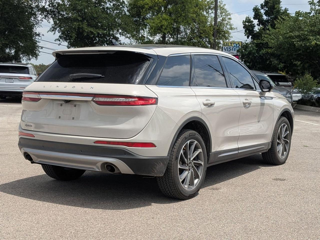 2023 Lincoln Corsair Standard