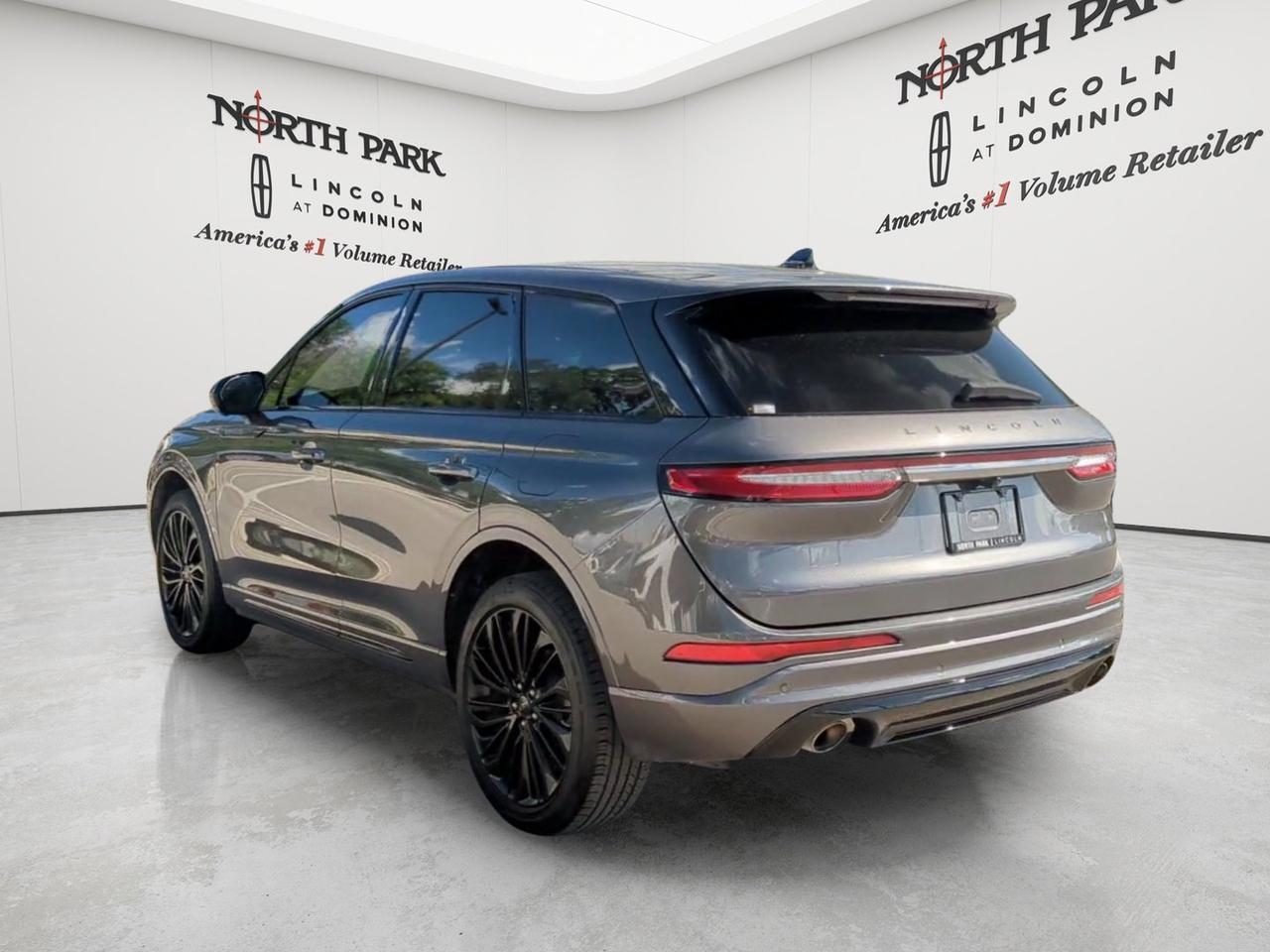 2023 Lincoln Corsair Standard