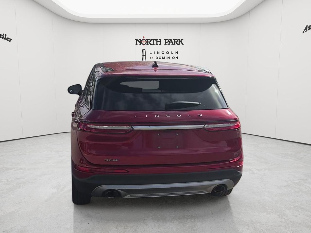2023 Lincoln Corsair Standard