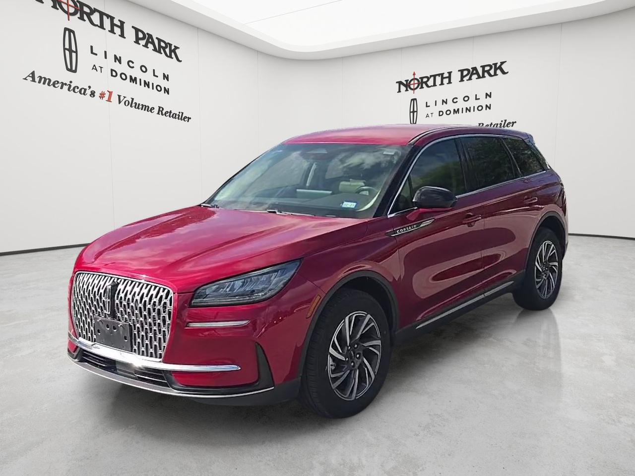 2023 Lincoln Corsair Standard