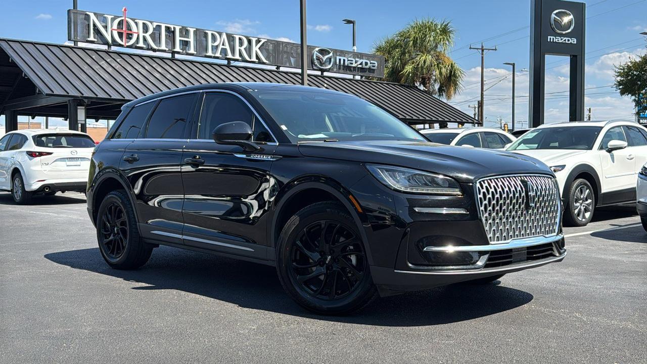 2023 Lincoln Corsair Standard