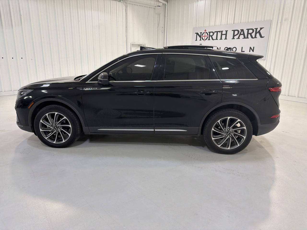 2023 Lincoln Corsair Standard
