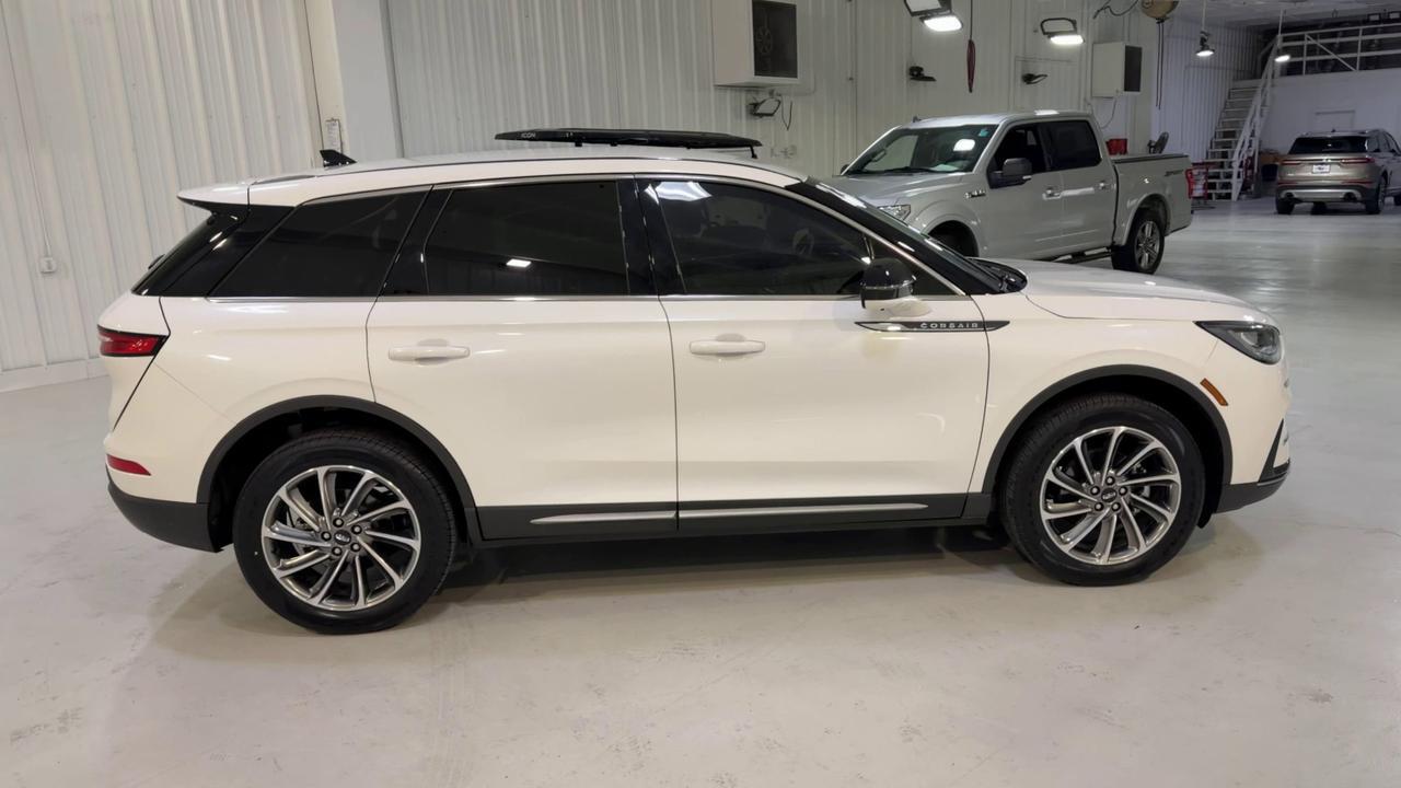 2023 Lincoln Corsair Standard