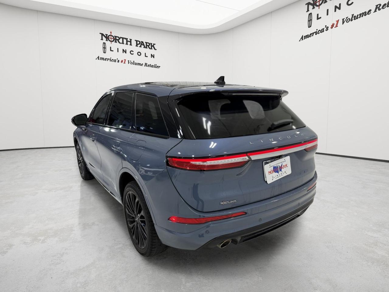 2023 Lincoln Corsair Standard