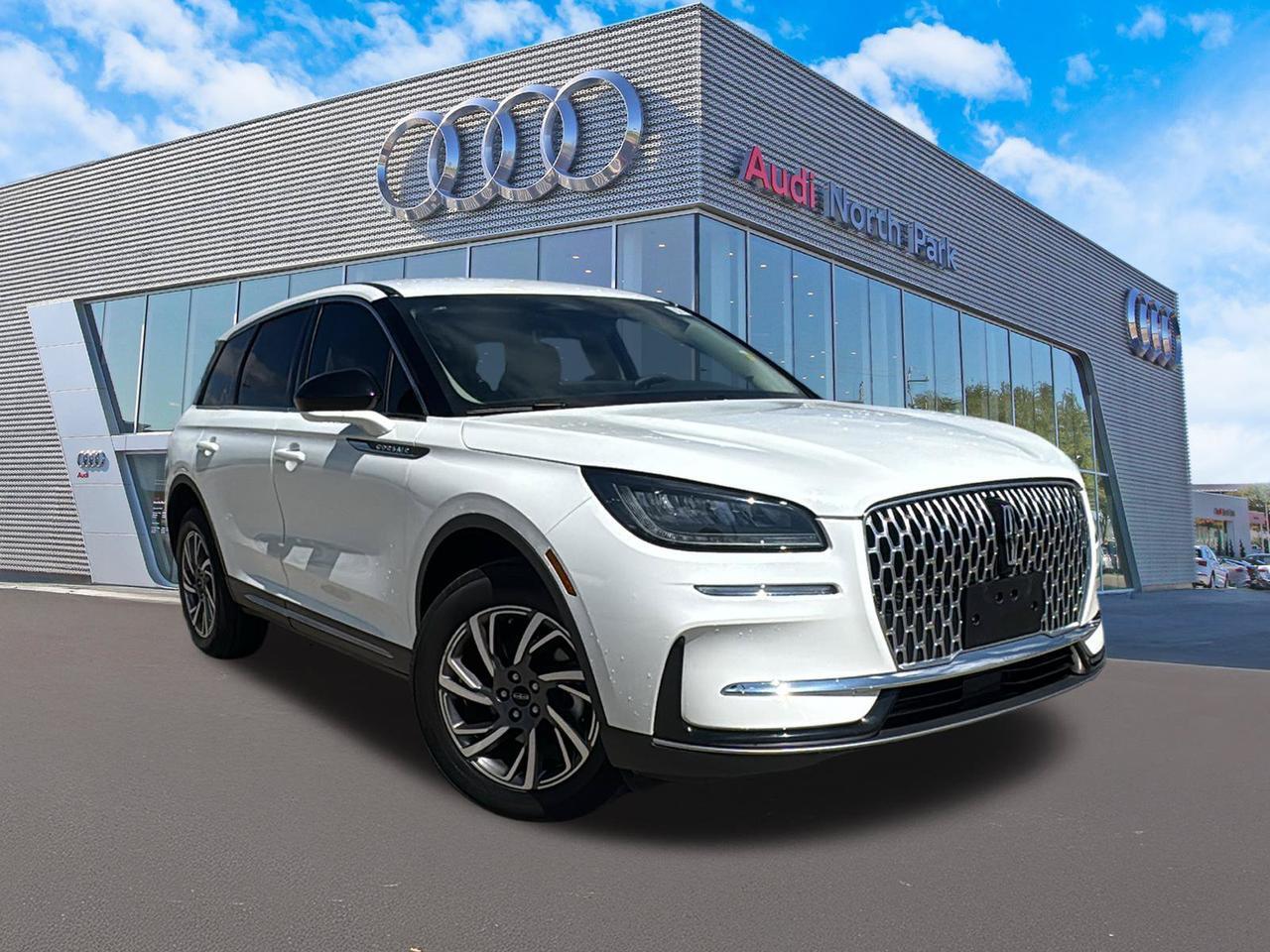 2023 Lincoln Corsair Standard