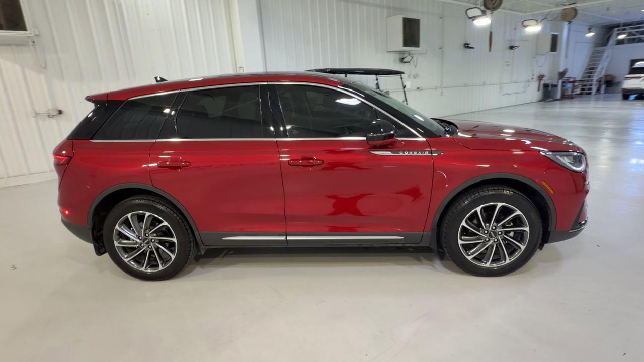2023 Lincoln Corsair Standard
