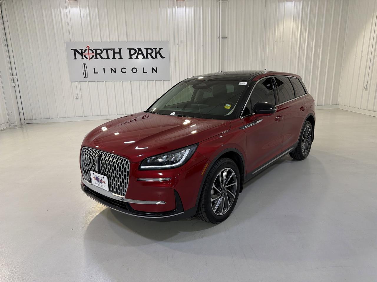 2023 Lincoln Corsair Standard