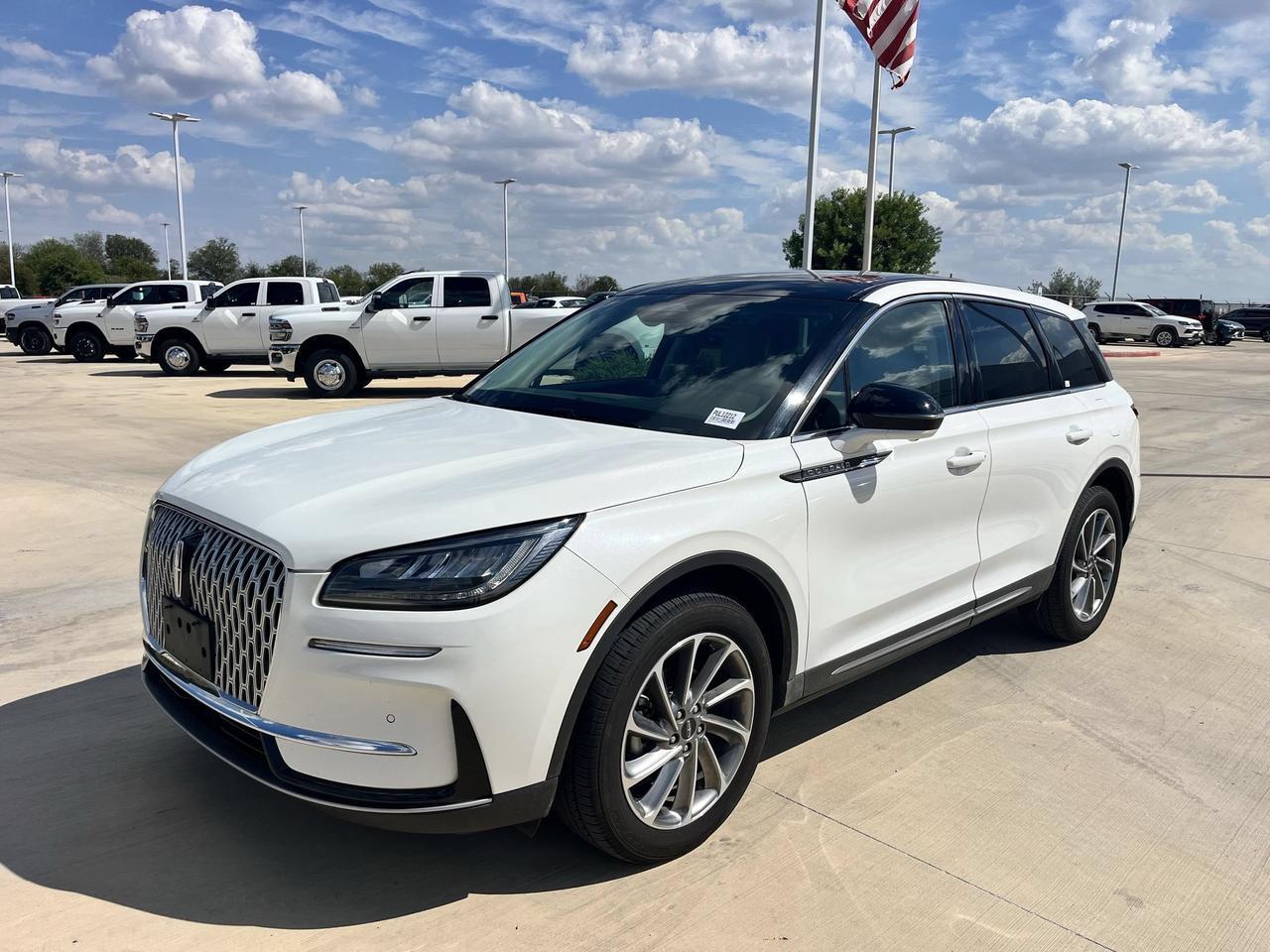 2023 Lincoln Corsair Standard Castroville TX