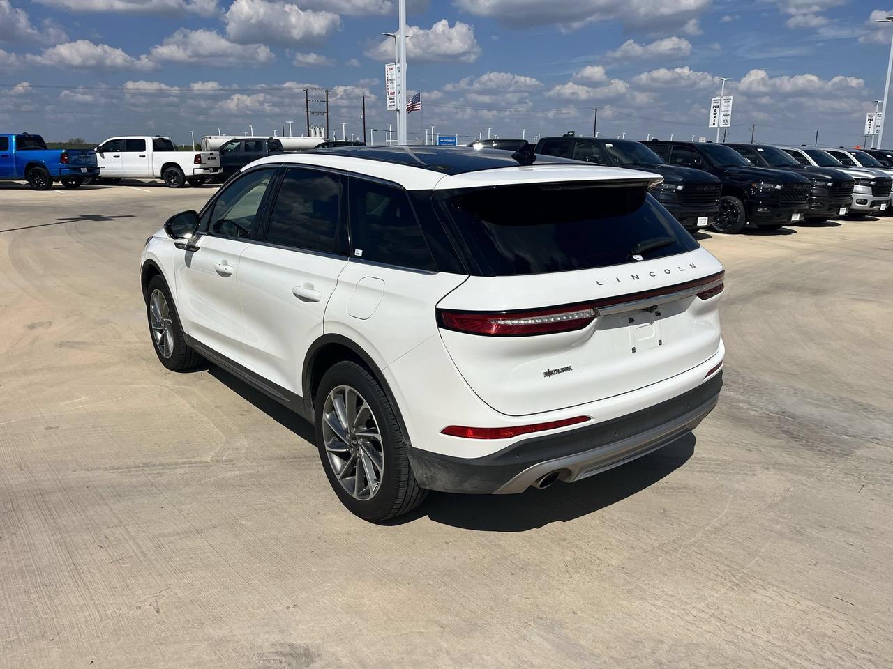 2023 Lincoln Corsair Standard Castroville TX