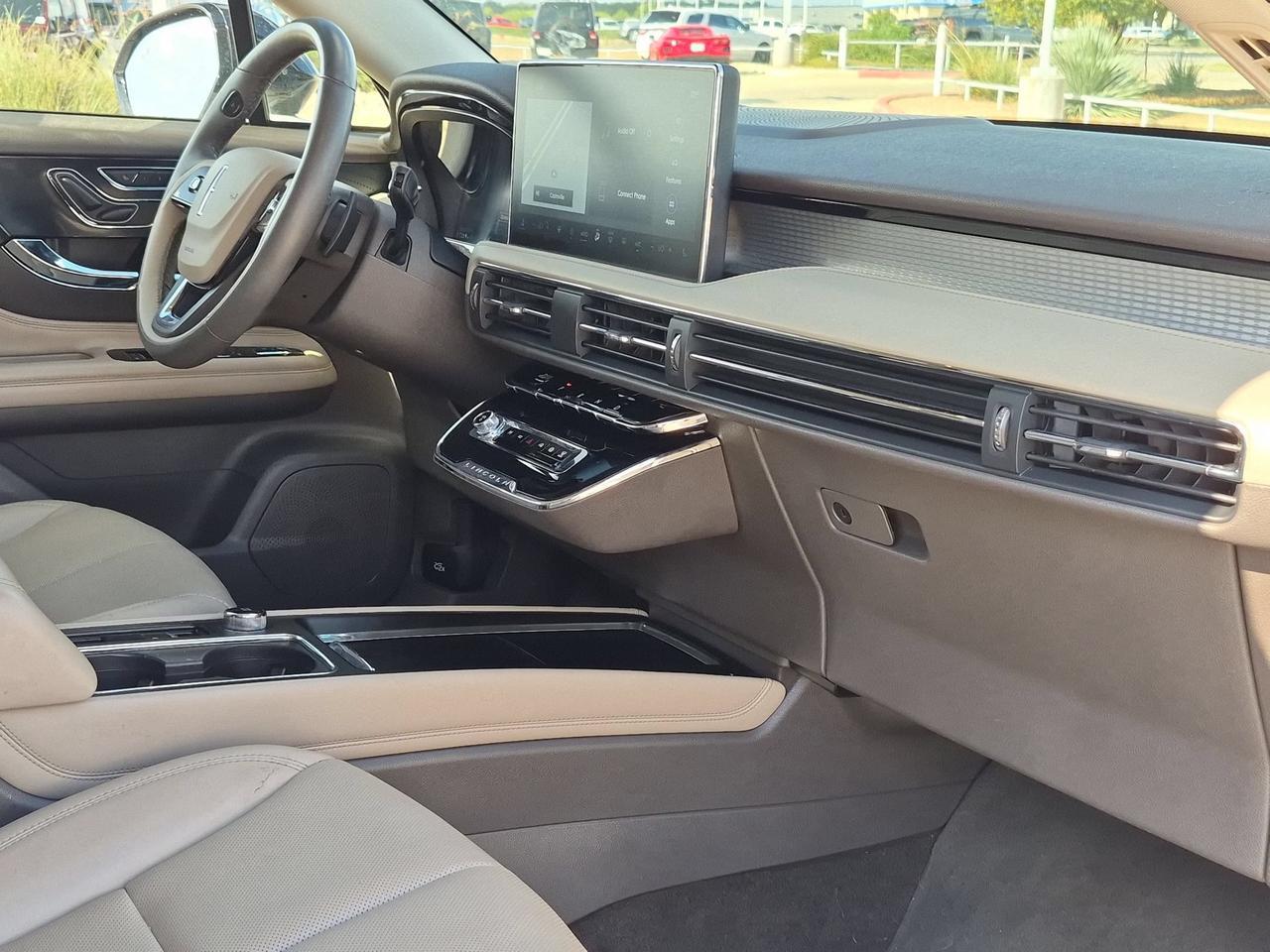2023 Lincoln Corsair Standard Castroville TX