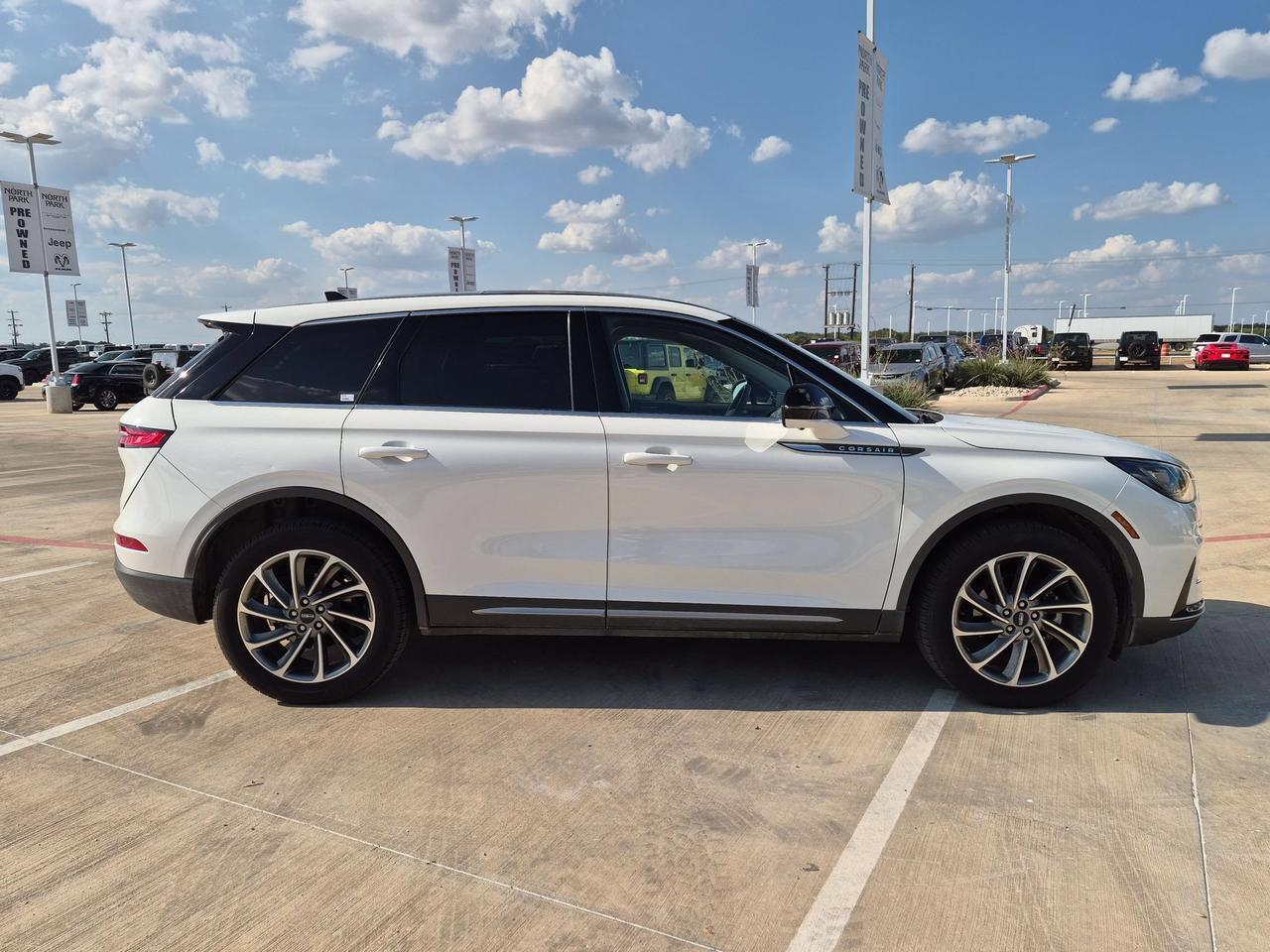 2023 Lincoln Corsair Standard