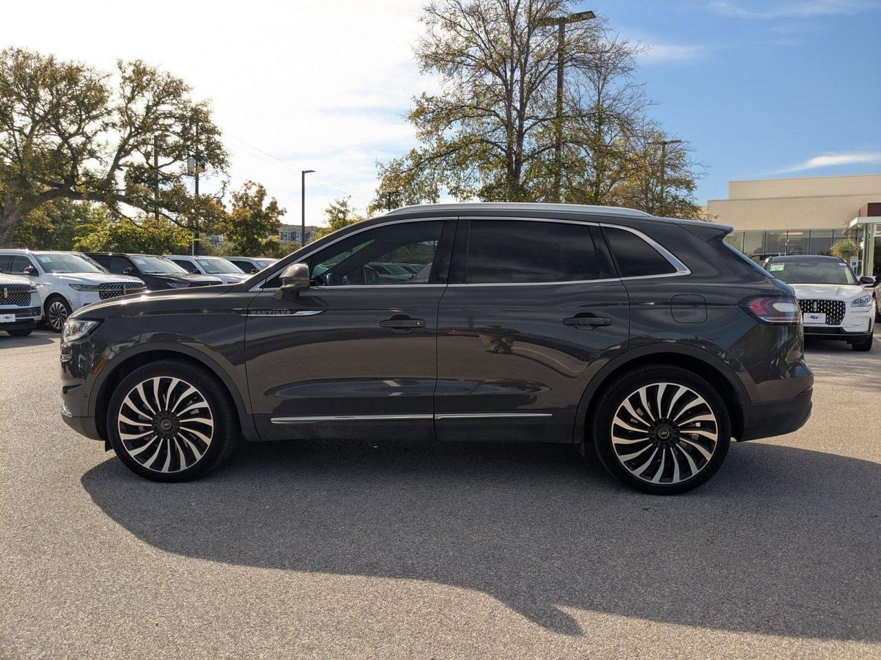 2023 Lincoln Nautilus Black Label