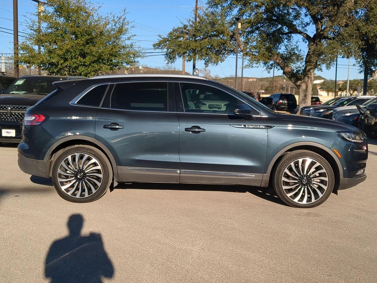 2023 Lincoln Nautilus Black Label