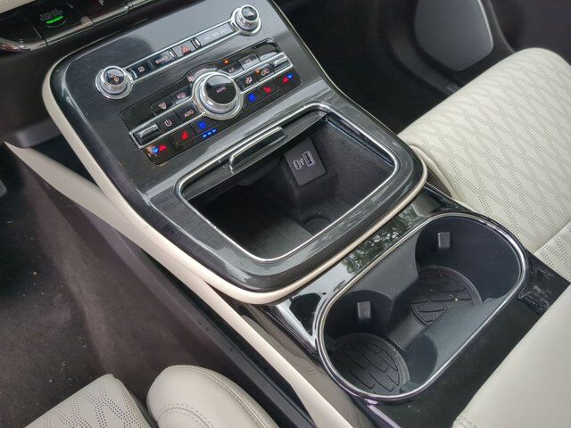 2023 Lincoln Nautilus Black Label