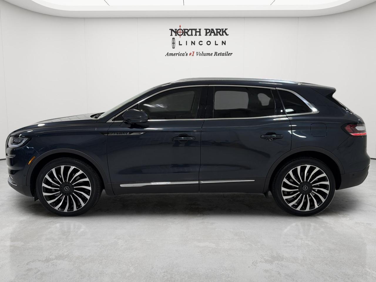 2023 Lincoln Nautilus Black Label
