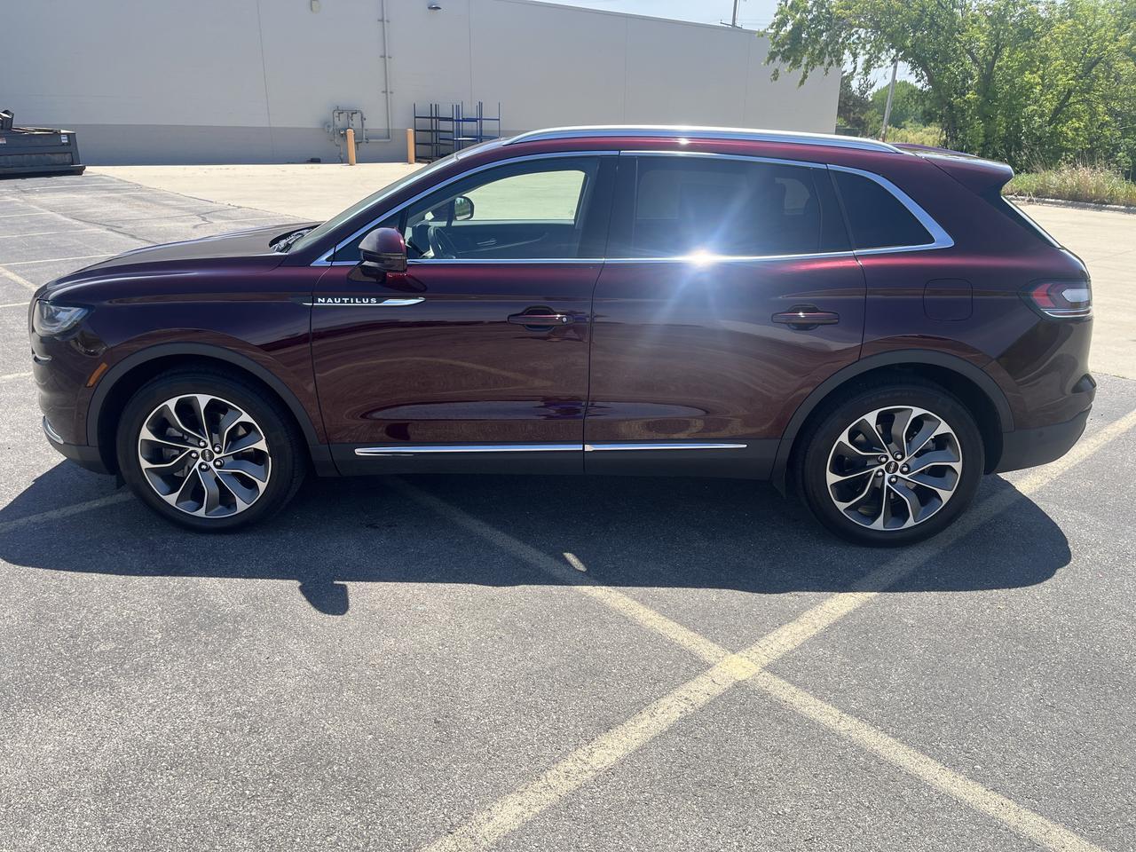 2023 Lincoln Nautilus Reserve AWD 2.7L TwinTurbo CargoUtiltyPkg w/PanoramicVistaRoof Nav Class2TrailerTow 20s