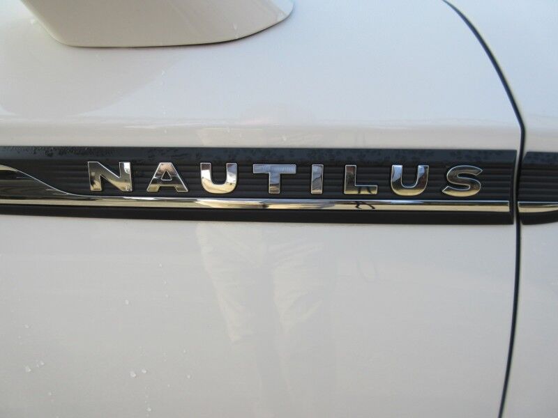 2023 Lincoln Nautilus Reserve AWD St. George SC