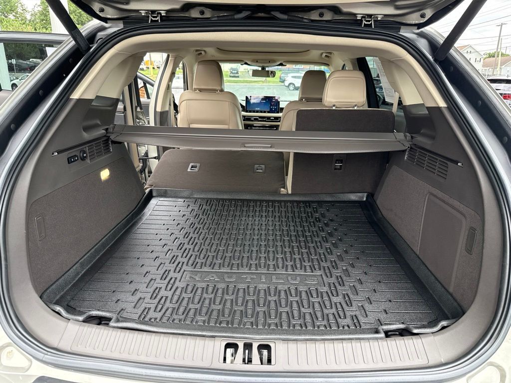 2023 Lincoln Nautilus Reserve Mount Joy PA