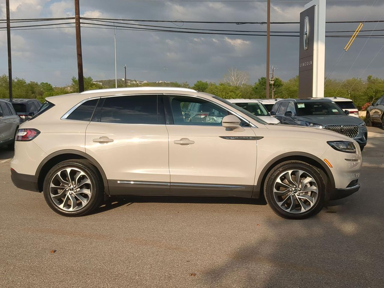 2023 Lincoln Nautilus Reserve