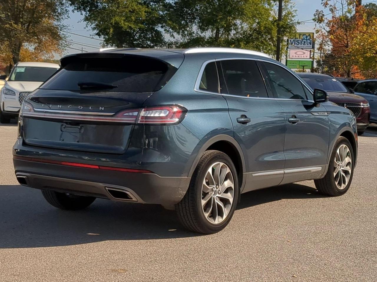 2023 Lincoln Nautilus Reserve