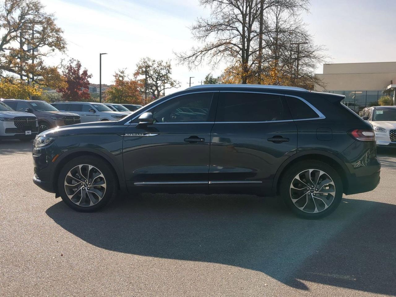 2023 Lincoln Nautilus Reserve