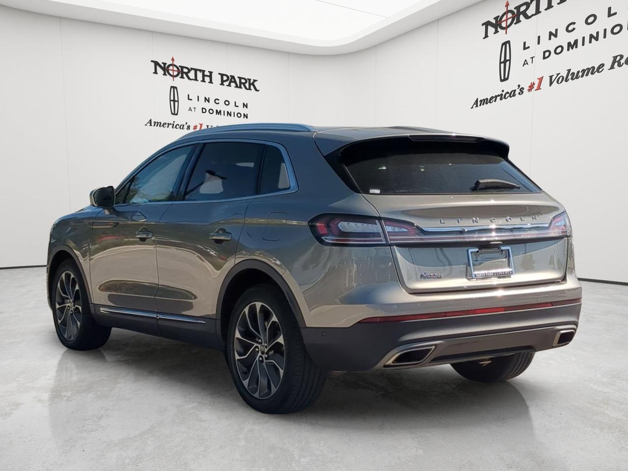 2023 Lincoln Nautilus Reserve