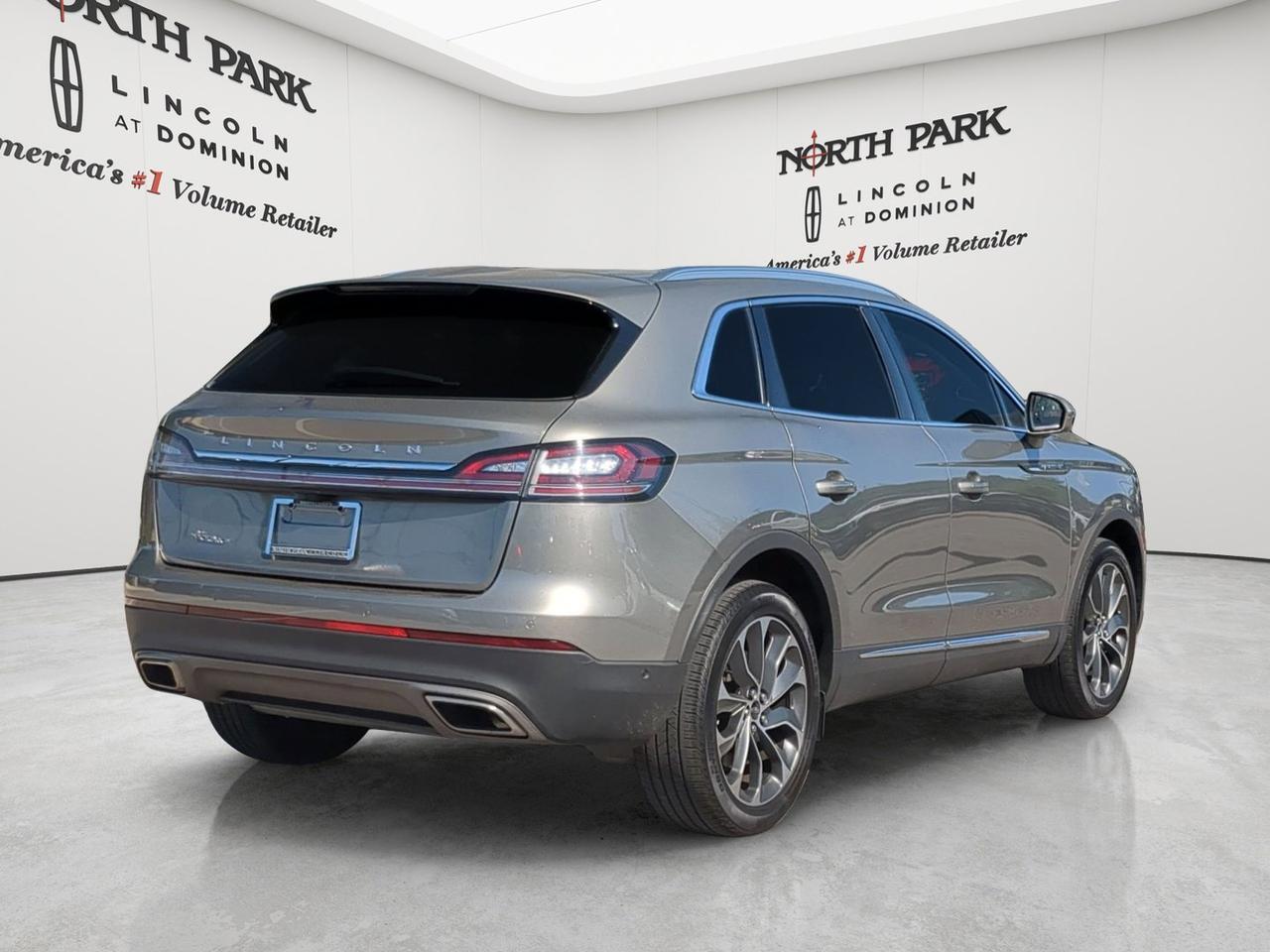 2023 Lincoln Nautilus Reserve