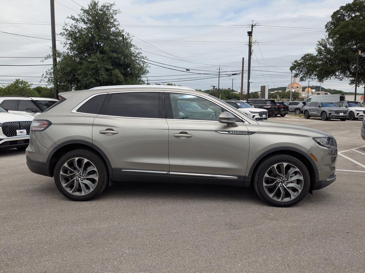 2023 Lincoln Nautilus Reserve