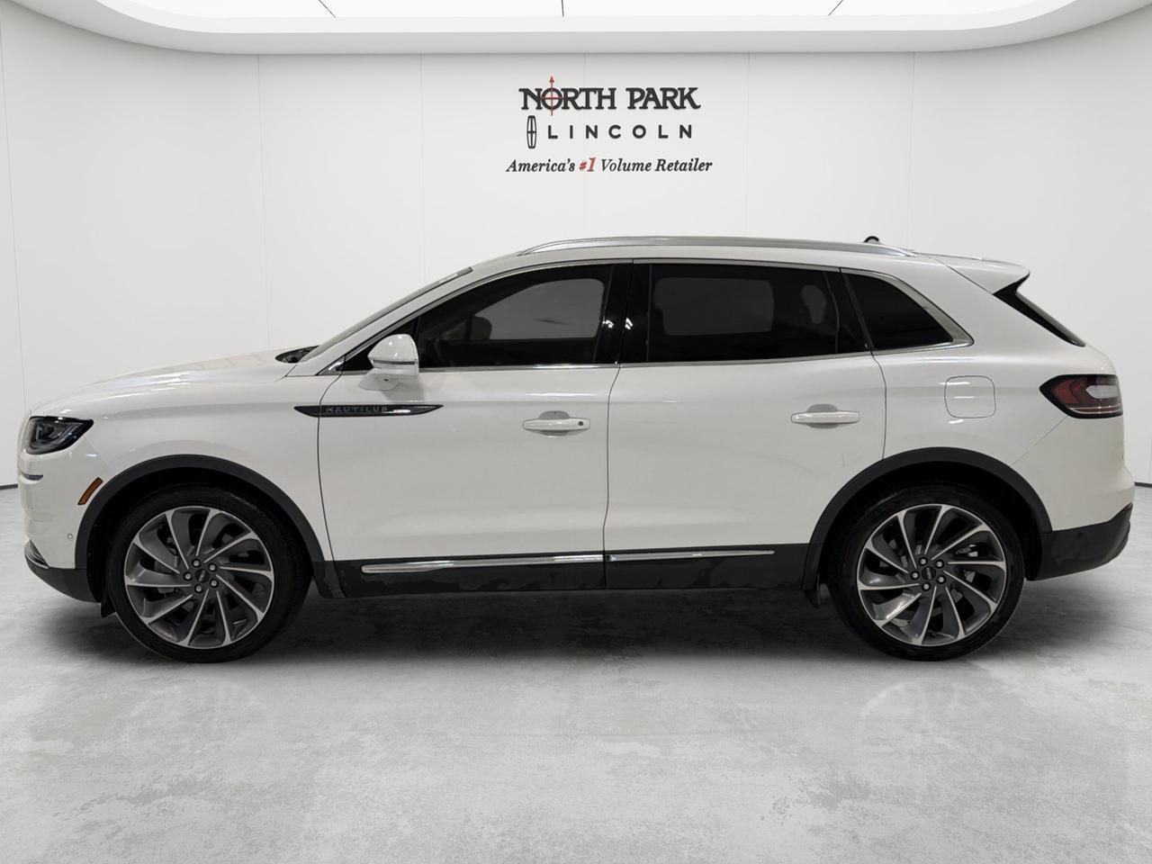 2023 Lincoln Nautilus Reserve
