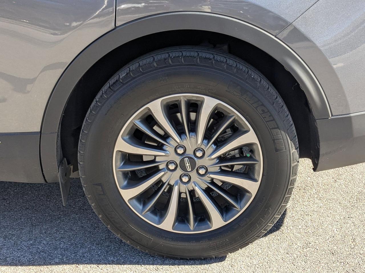 2023 Lincoln Nautilus Standard