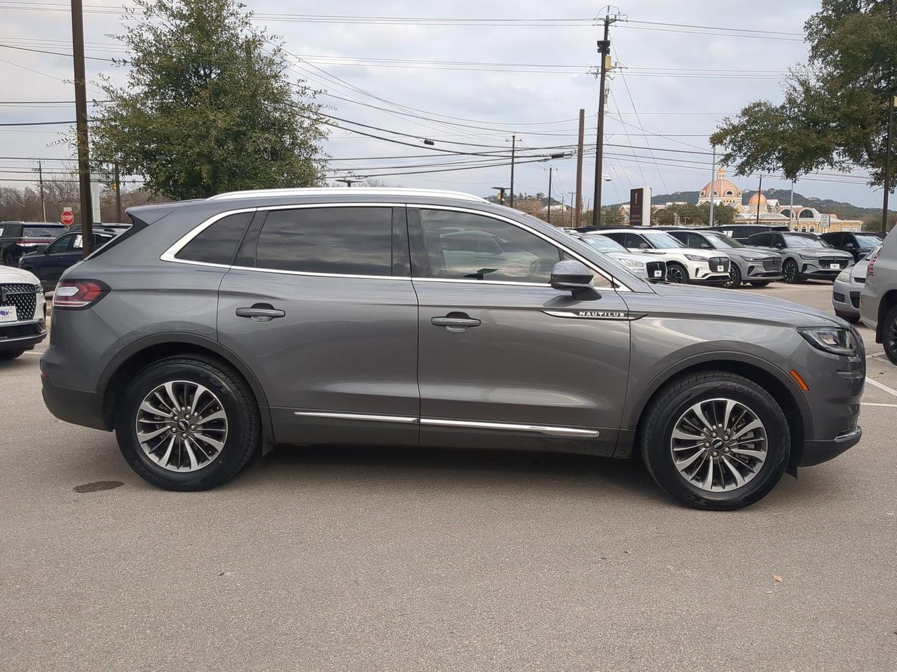 2023 Lincoln Nautilus Standard