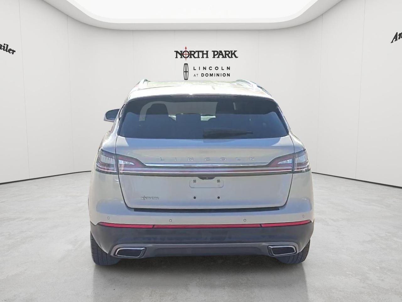2023 Lincoln Nautilus Standard