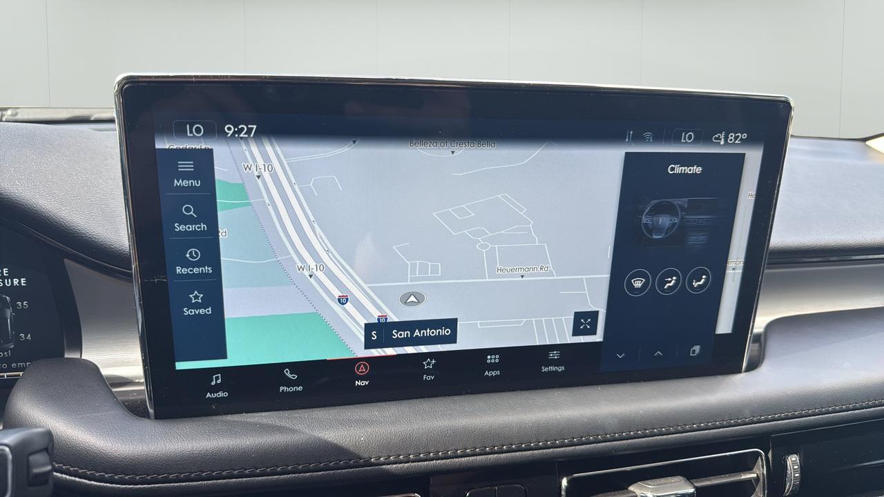 2023 Lincoln Nautilus Standard