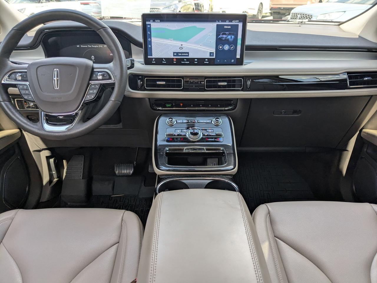 2023 Lincoln Nautilus Standard