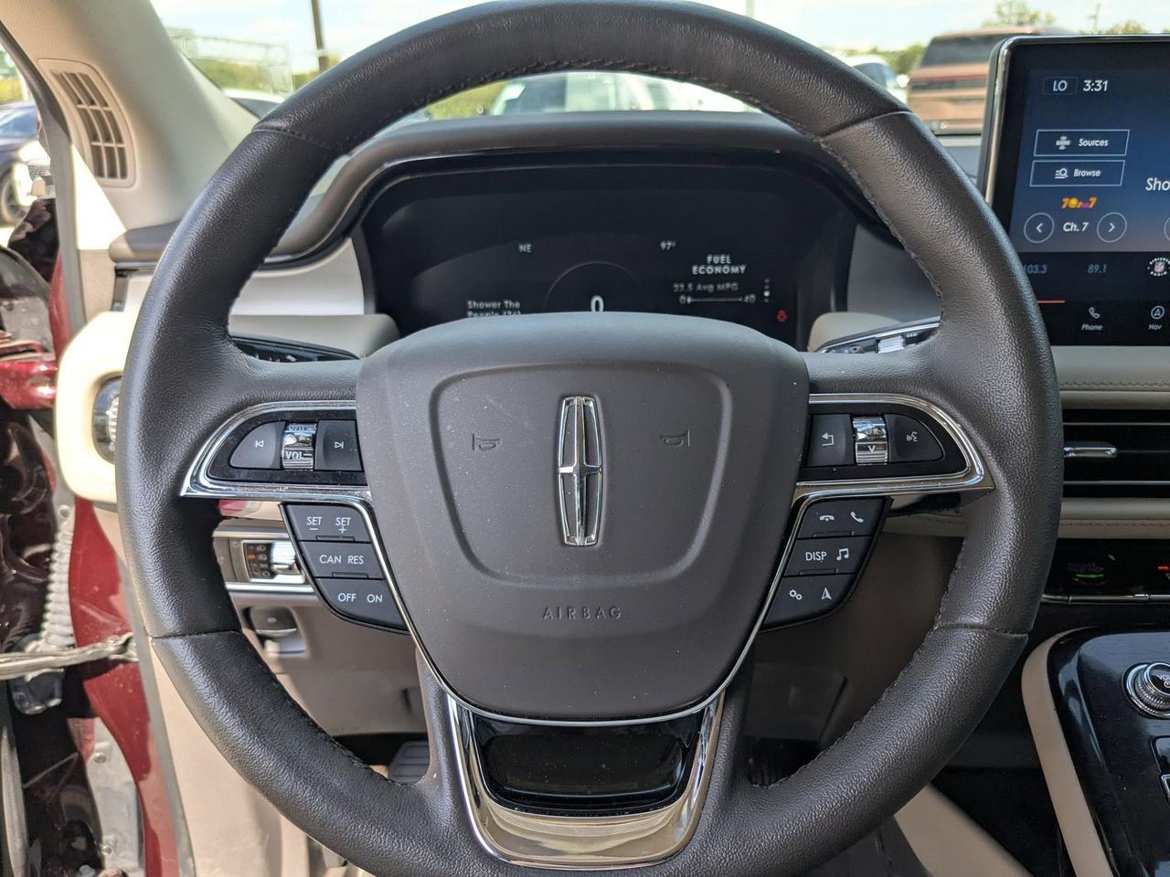 2023 Lincoln Nautilus Standard