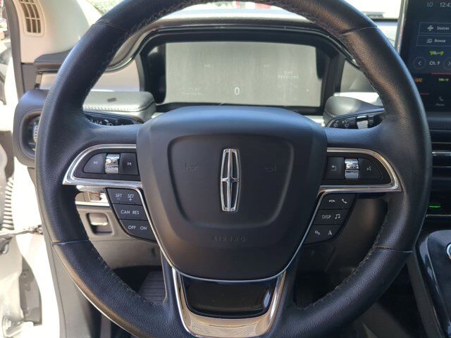 2023 Lincoln Nautilus Standard