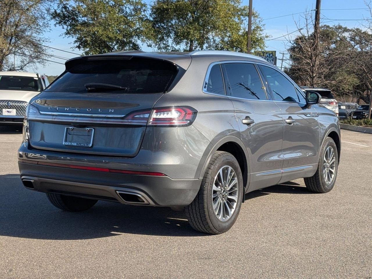 2023 Lincoln Nautilus Standard