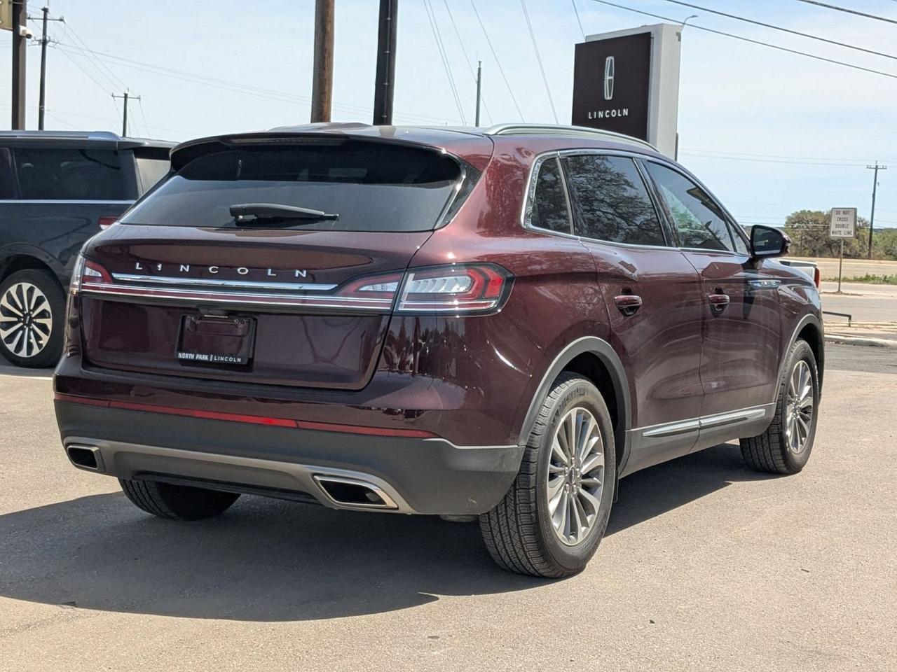 2023 Lincoln Nautilus Standard