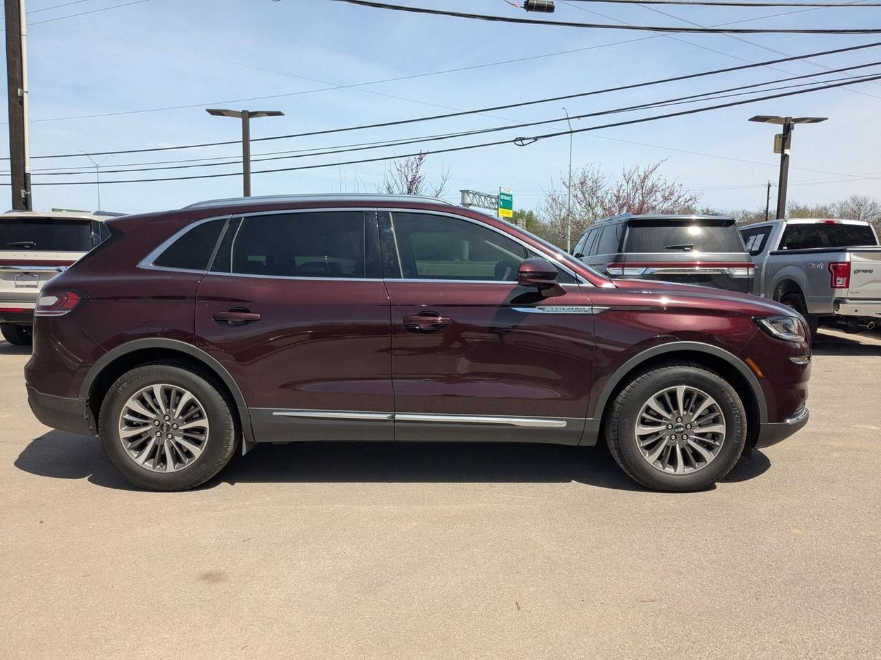 2023 Lincoln Nautilus Standard