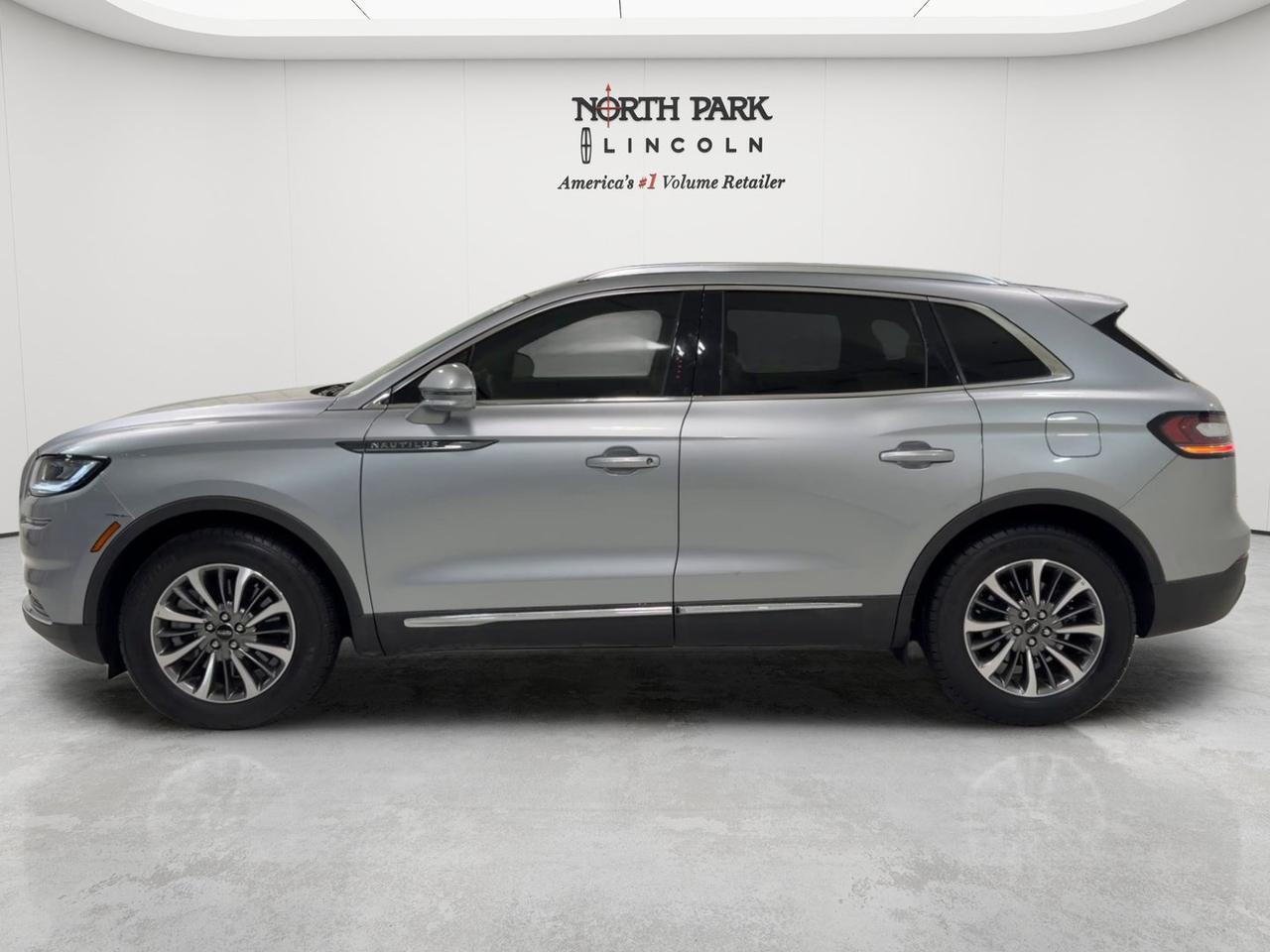 2023 Lincoln Nautilus Standard