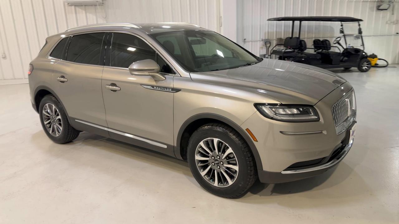 2023 Lincoln Nautilus Standard