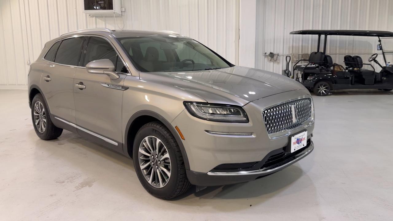 2023 Lincoln Nautilus Standard